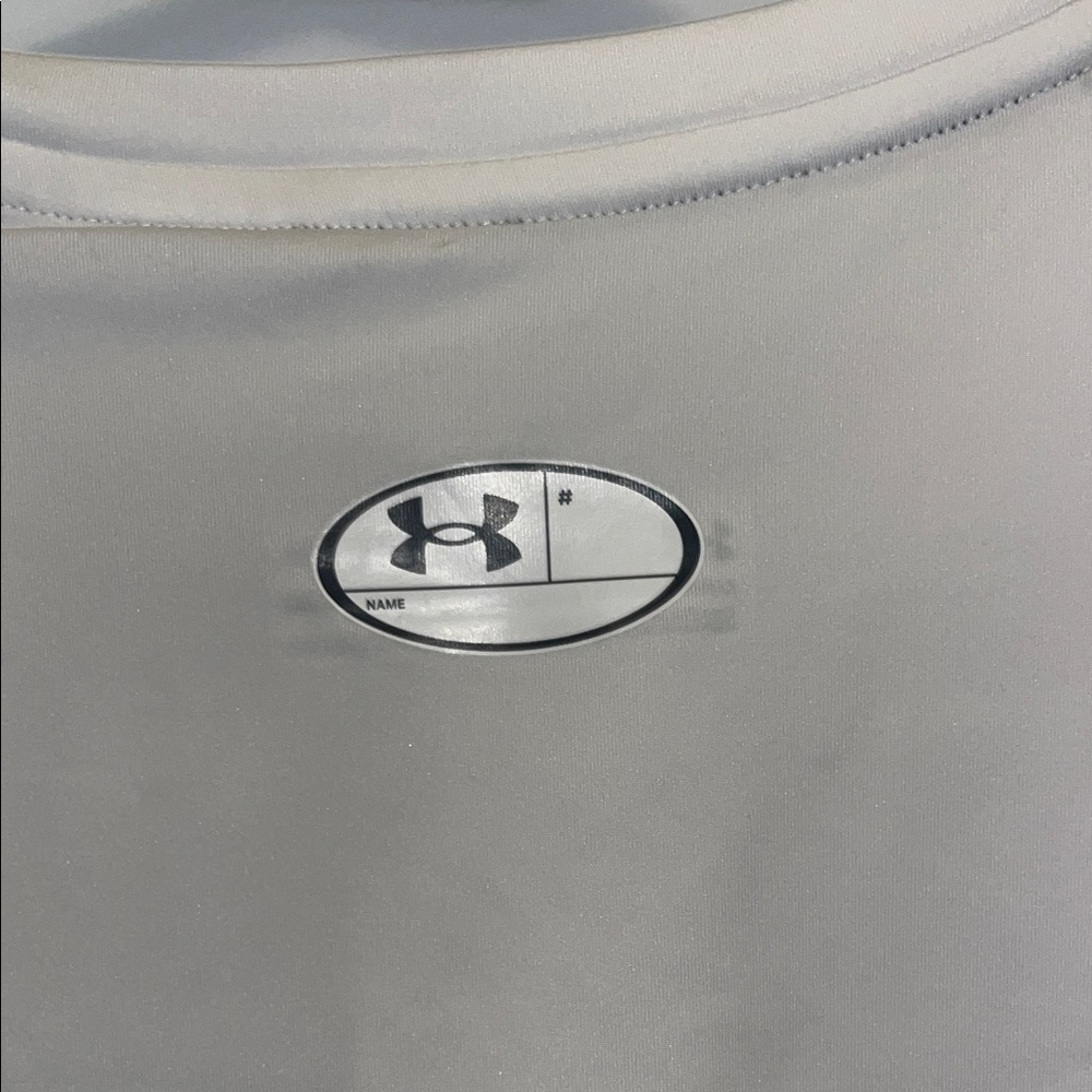 Under Armour HEATGEAR Compression White Long Sleeve Shirt - Picture 5 of 6